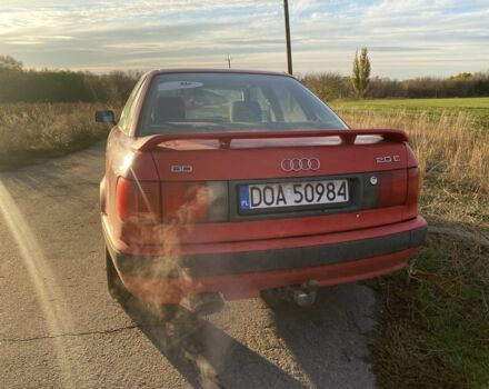 Красный Ауди 80, объемом двигателя 0 л и пробегом 200 тыс. км за 1250 $, фото 3 на Automoto.ua