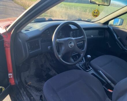 Красный Ауди 80, объемом двигателя 0 л и пробегом 200 тыс. км за 1250 $, фото 4 на Automoto.ua