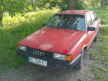 Красный Ауди 80, объемом двигателя 1.6 л и пробегом 1000 тыс. км за 500 $, фото 1 на Automoto.ua
