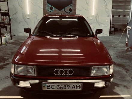 Ауди 80 1987 в Львове на Automoto.ua Красный Ауди 80, объемом двигателя 1.8 л и пробегом 150 тыс. км за 1450 $, фото 1 на Automoto.ua
