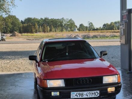 Червоний Ауді 80, об'ємом двигуна 0 л та пробігом 200 тис. км за 750 $, фото 1 на Automoto.ua