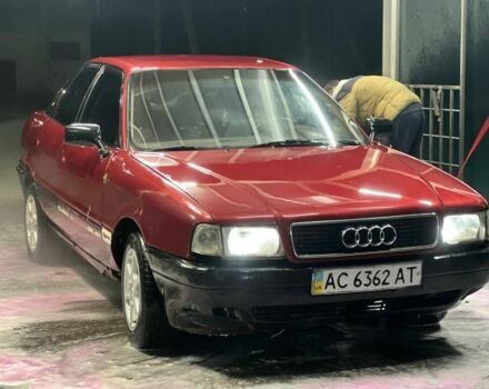 Красный Ауди 80, объемом двигателя 1.8 л и пробегом 383 тыс. км за 950 $, фото 1 на Automoto.ua