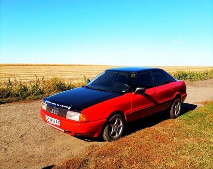 Красный Ауди 80, объемом двигателя 1.8 л и пробегом 367 тыс. км за 1800 $, фото 1 на Automoto.ua