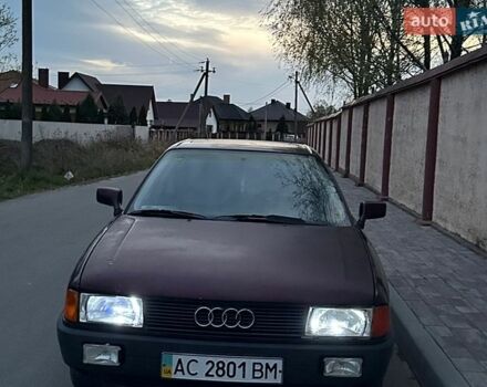 Красный Ауди 80, объемом двигателя 2 л и пробегом 300 тыс. км за 1400 $, фото 1 на Automoto.ua