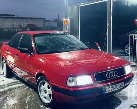 Красный Ауди 80, объемом двигателя 2 л и пробегом 270 тыс. км за 2350 $, фото 1 на Automoto.ua