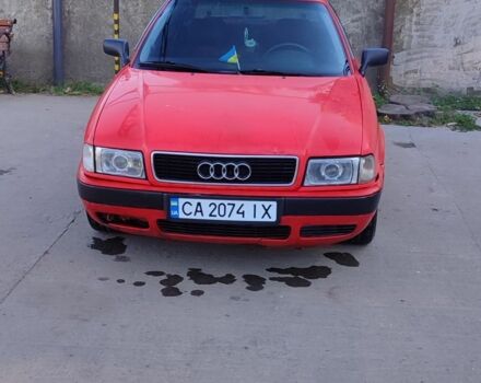 Красный Ауди 80, объемом двигателя 2 л и пробегом 150 тыс. км за 2300 $, фото 1 на Automoto.ua