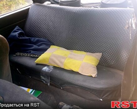 Ауди 80 1981 в Бару на Automoto.ua Ауди 80, объемом двигателя 1.6 л и пробегом 200 тыс. км за 300 $, фото 1 на Automoto.ua