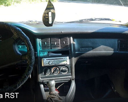 Ауди 80, объемом двигателя 1.8 л и пробегом 300 тыс. км за 2100 $, фото 1 на Automoto.ua