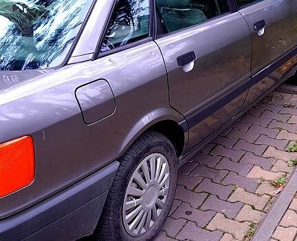 Ауді 80, об'ємом двигуна 1.8 л та пробігом 0 тис. км за 1500 $, фото 9 на Automoto.ua