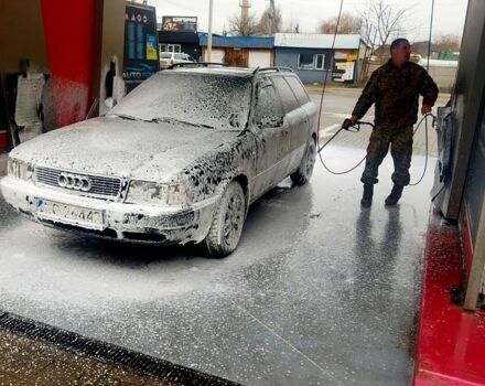 Ауди 80, объемом двигателя 1.9 л и пробегом 0 тыс. км за 1300 $, фото 5 на Automoto.ua