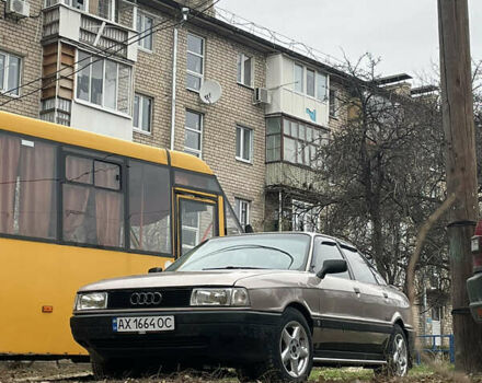 Ауди 80, объемом двигателя 1.8 л и пробегом 200 тыс. км за 2200 $, фото 1 на Automoto.ua