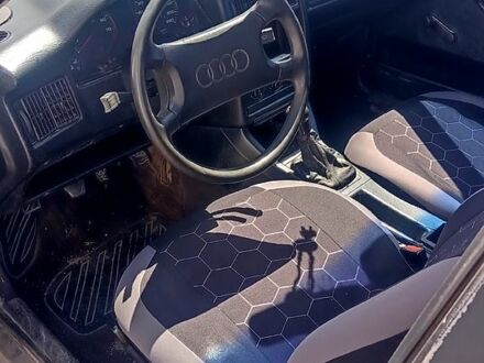 Ауді 80 1988 у Рокитном на Automoto.ua Ауді 80, об'ємом двигуна 1.8 л та пробігом 20 тис. км за 900 $, фото 1 на Automoto.ua