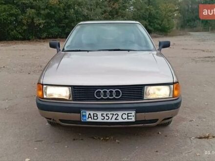 Ауди 80, объемом двигателя 1.8 л и пробегом 240 тыс. км за 2002 $, фото 1 на Automoto.ua