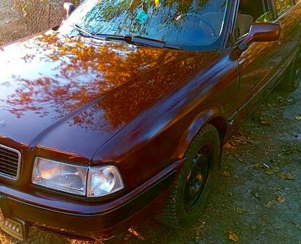 Ауди 80 1991 в Тульчине на Automoto.ua Ауди 80, объемом двигателя 2 л и пробегом 470 тыс. км за 1550 $, фото 1 на Automoto.ua