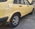 Желтый Ауди 80, объемом двигателя 1.6 л и пробегом 339 тыс. км за 1450 $, фото 4 на Automoto.ua
