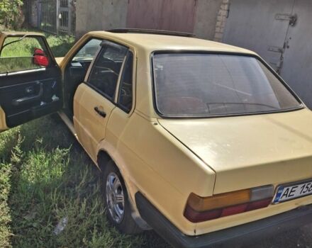 Желтый Ауди 80, объемом двигателя 1.6 л и пробегом 339 тыс. км за 1450 $, фото 3 на Automoto.ua
