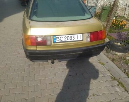 Желтый Ауди 80, объемом двигателя 1.8 л и пробегом 350 тыс. км за 1150 $, фото 4 на Automoto.ua