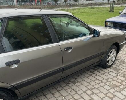 Серый Ауди 80, объемом двигателя 1.8 л и пробегом 3 тыс. км за 1800 $, фото 3 на Automoto.ua
