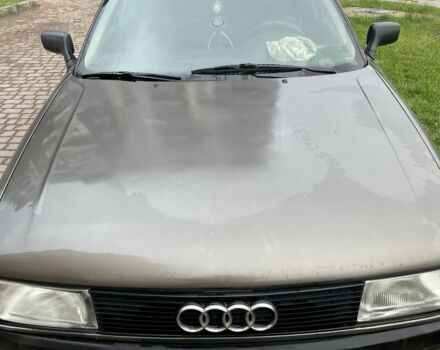 Серый Ауди 80, объемом двигателя 1.8 л и пробегом 3 тыс. км за 1800 $, фото 2 на Automoto.ua