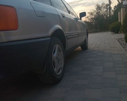 Серый Ауди 80, объемом двигателя 1.6 л и пробегом 178 тыс. км за 1050 $, фото 2 на Automoto.ua