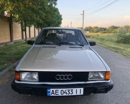 Сірий Ауді 80, об'ємом двигуна 1.6 л та пробігом 3 тис. км за 800 $, фото 1 на Automoto.ua