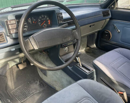 Серый Ауди 80, объемом двигателя 1.6 л и пробегом 190 тыс. км за 1250 $, фото 2 на Automoto.ua