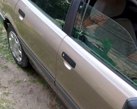 Серый Ауди 80, объемом двигателя 2 л и пробегом 200 тыс. км за 1432 $, фото 6 на Automoto.ua