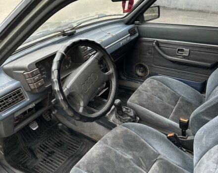 Серый Ауди 80, объемом двигателя 1.6 л и пробегом 1 тыс. км за 1200 $, фото 9 на Automoto.ua