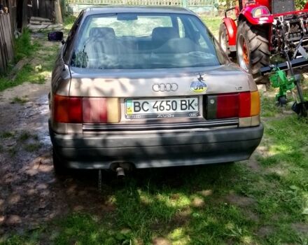 Серый Ауди 80, объемом двигателя 2 л и пробегом 200 тыс. км за 1432 $, фото 5 на Automoto.ua