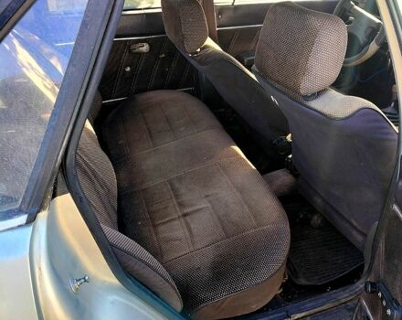 Серый Ауди 80, объемом двигателя 2 л и пробегом 320 тыс. км за 550 $, фото 3 на Automoto.ua