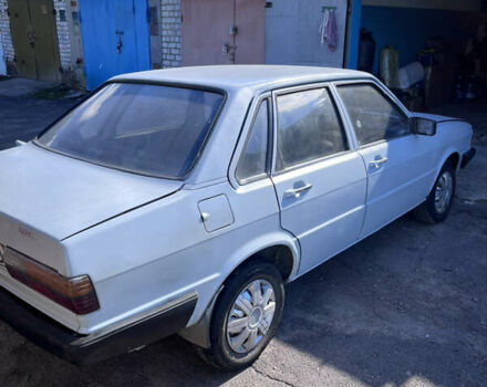 Серый Ауди 80, объемом двигателя 1.6 л и пробегом 373 тыс. км за 1200 $, фото 5 на Automoto.ua