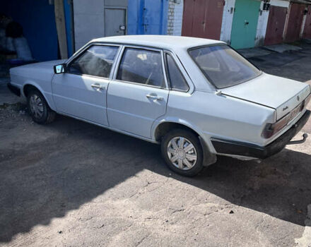Серый Ауди 80, объемом двигателя 1.6 л и пробегом 373 тыс. км за 1200 $, фото 2 на Automoto.ua