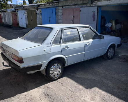 Серый Ауди 80, объемом двигателя 1.6 л и пробегом 373 тыс. км за 1200 $, фото 3 на Automoto.ua