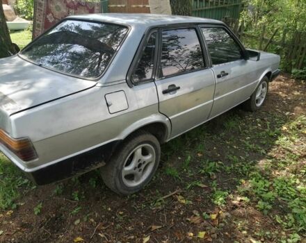 Сірий Ауді 80, об'ємом двигуна 1.8 л та пробігом 306 тис. км за 35000 $, фото 1 на Automoto.ua