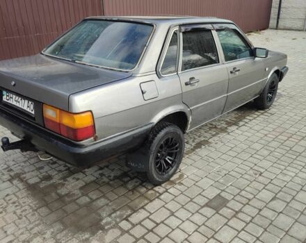 Серый Ауди 80, объемом двигателя 1.8 л и пробегом 2 тыс. км за 950 $, фото 4 на Automoto.ua