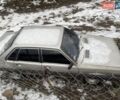 Серый Ауди 80, объемом двигателя 1.6 л и пробегом 400 тыс. км за 450 $, фото 1 на Automoto.ua