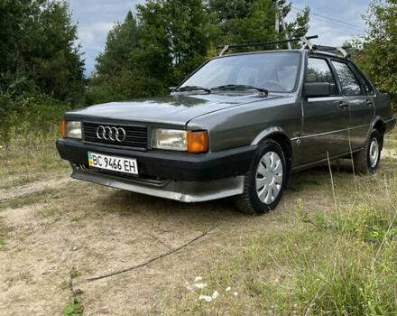 Сірий Ауді 80, об'ємом двигуна 1.8 л та пробігом 250 тис. км за 1800 $, фото 2 на Automoto.ua