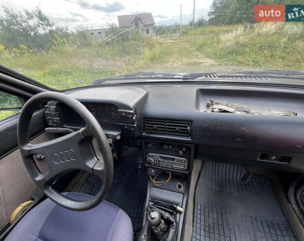Сірий Ауді 80, об'ємом двигуна 1.8 л та пробігом 250 тис. км за 1800 $, фото 8 на Automoto.ua