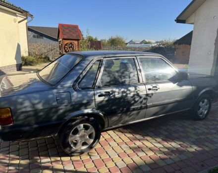 Серый Ауди 80, объемом двигателя 1.6 л и пробегом 350 тыс. км за 1000 $, фото 6 на Automoto.ua