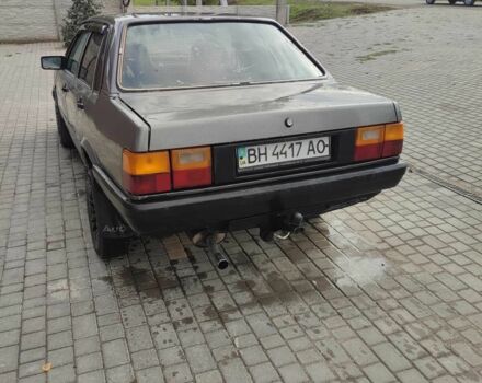 Серый Ауди 80, объемом двигателя 1.8 л и пробегом 2 тыс. км за 950 $, фото 3 на Automoto.ua