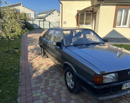 Серый Ауди 80, объемом двигателя 1.6 л и пробегом 350 тыс. км за 1000 $, фото 7 на Automoto.ua