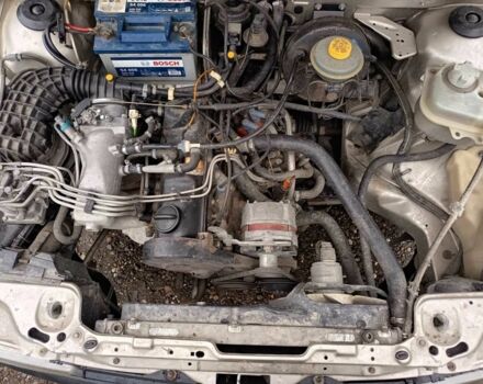 Серый Ауди 80, объемом двигателя 1.8 л и пробегом 3 тыс. км за 1400 $, фото 7 на Automoto.ua