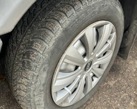 Серый Ауди 80, объемом двигателя 1.8 л и пробегом 280 тыс. км за 2000 $, фото 6 на Automoto.ua