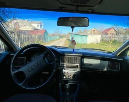 Серый Ауди 80, объемом двигателя 1.8 л и пробегом 270 тыс. км за 1300 $, фото 6 на Automoto.ua