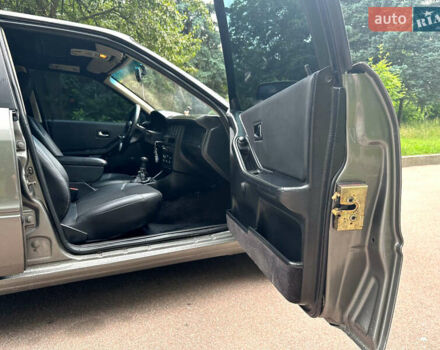 Серый Ауди 80, объемом двигателя 1.8 л и пробегом 200 тыс. км за 3200 $, фото 13 на Automoto.ua