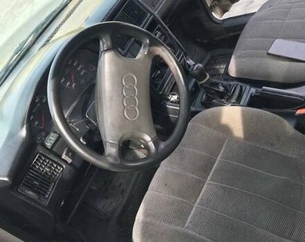 Серый Ауди 80, объемом двигателя 1.8 л и пробегом 348 тыс. км за 1600 $, фото 5 на Automoto.ua