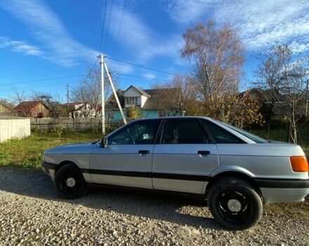 Серый Ауди 80, объемом двигателя 1.8 л и пробегом 270 тыс. км за 1300 $, фото 2 на Automoto.ua