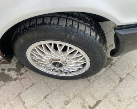 Сірий Ауді 80, об'ємом двигуна 1.8 л та пробігом 280 тис. км за 1299 $, фото 1 на Automoto.ua