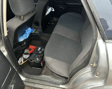 Серый Ауди 80, объемом двигателя 1.8 л и пробегом 280 тыс. км за 2000 $, фото 7 на Automoto.ua