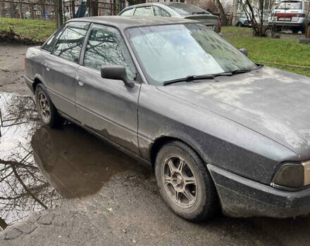 Серый Ауди 80, объемом двигателя 1.8 л и пробегом 250 тыс. км за 1200 $, фото 1 на Automoto.ua
